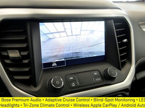 Used 2023 GMC Acadia SLT image 20