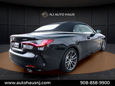 Used 2025 BMW 430i Convertible w/ Premium Package RWD image 13