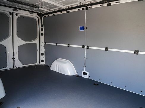 New 2026 Mercedes-Benz Sprinter 2500 image 17