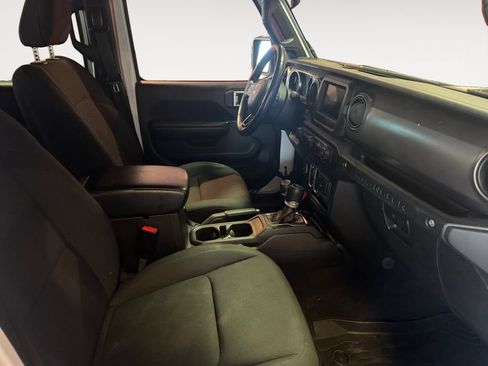 Used 2020 Jeep Wrangler Unlimited Sport AWD/4WD image 15
