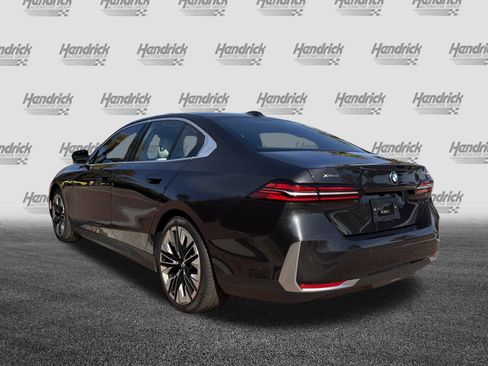 Certified 2025 BMW 540i xDrive image 8