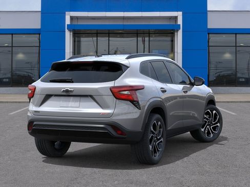 New 2026 Chevrolet Trax RS w/ Driver Confidence Package FWD image 4