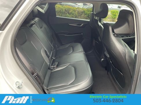 Used 2025 Kia EV6 Wind image 48
