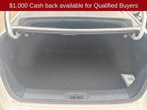 New 2026 Nissan Sentra SR w/ SR Premium Package FWD image 24