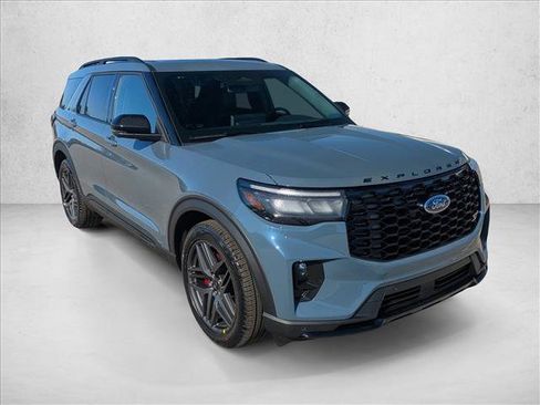 New 2026 Ford Explorer ST w/ Sun And Sound Package image 6