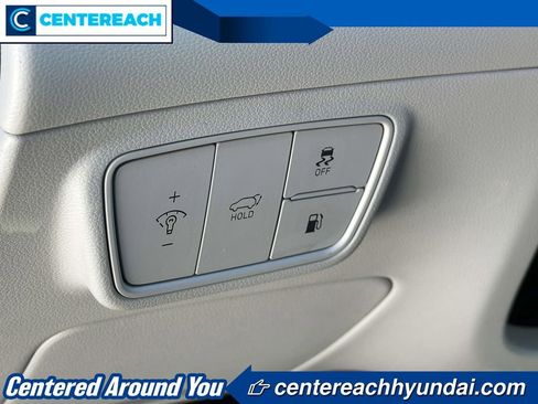 Used 2024 Hyundai Tucson Limited AWD/4WD image 18