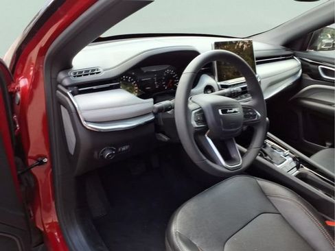 Used 2023 Jeep Compass Limited AWD/4WD image 15