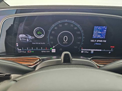 Used 2023 Cadillac Escalade Premium Luxury w/ Performance Package image 25