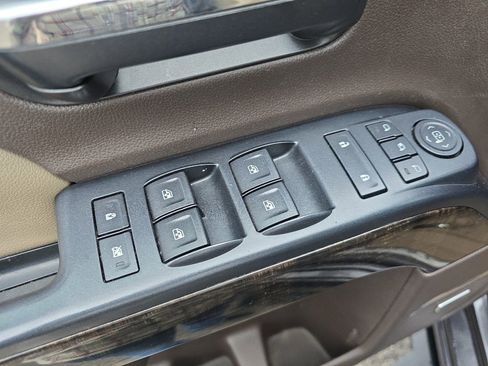 Used 2016 GMC Sierra 3500 Denali w/ Duramax Plus Package image 15