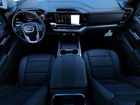 New 2025 GMC Sierra 2500 SLT w/ SLT Premium Package image 21