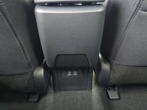 New 2026 Toyota Prius LE image 19