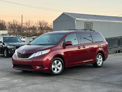 Used 2015 Toyota Sienna LE