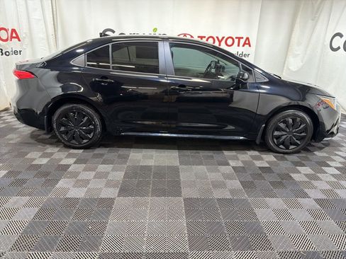 Used 2026 Toyota Corolla LE image 8