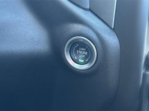 Used 2025 Chevrolet Silverado 1500 W/T w/ Trailering Package image 23