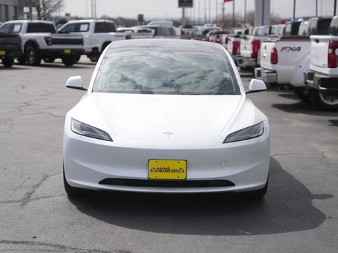 Used 2024 Tesla Model 3 Standard Range image 3