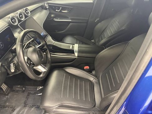 Used 2023 Mercedes-Benz GLC 300 4MATIC w/ AMG Line image 16