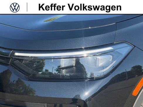 New 2026 Volkswagen Tiguan S FWD image 9
