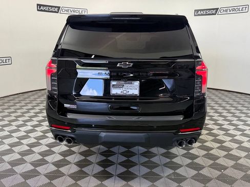 Used 2026 Chevrolet Suburban Z71 w/ Z71 Off-Road Package AWD/4WD image 5