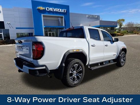 Used 2024 GMC Canyon AT4 w/ AT4 Premium Package image 9