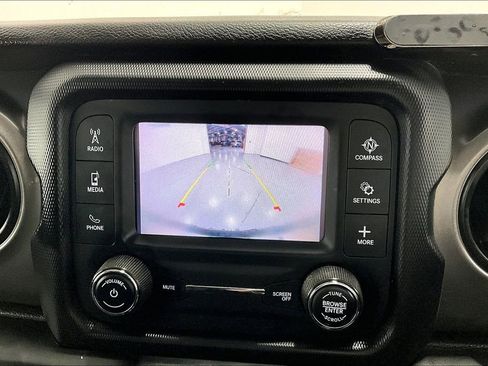 Used 2021 Jeep Wrangler Unlimited Sport AWD/4WD image 28