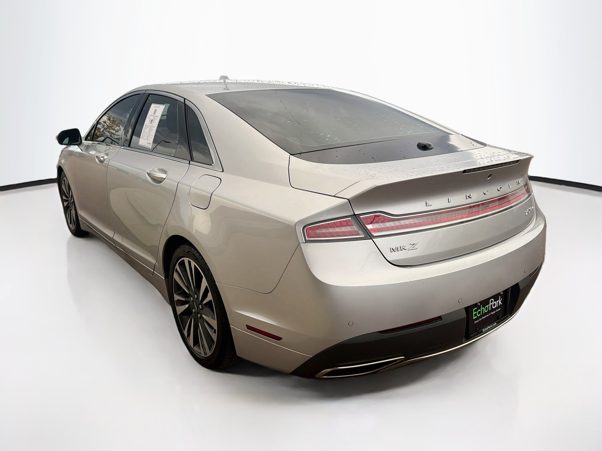 Used 2017 Lincoln MKZ Select w/ Select Plus Package AWD/4WD image 5