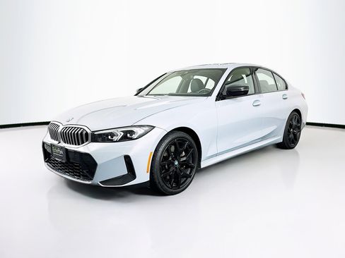 Used 2025 BMW 330i xDrive Sedan image 3