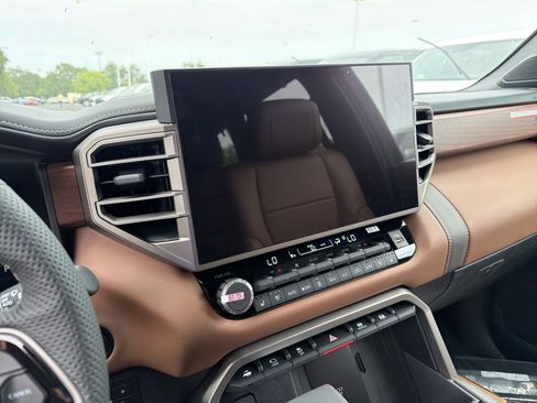 New 2026 Toyota Sequoia 1794 Edition w/ Tow Technology Package AWD/4WD image 22