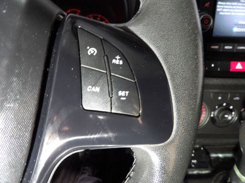 Used 2015 RAM ProMaster City Tradesman w/ Rear Back-up Camera Group FWD image 19