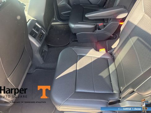 Used 2023 Volkswagen Atlas SE image 10