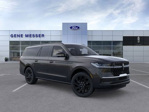 New 2026 Lincoln Navigator L Reserve w/ Jet Appearance Package image 29