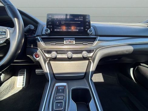 Used 2022 Honda Accord Sport image 10