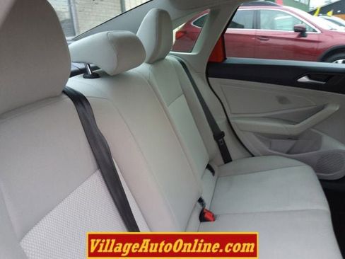 Used 2019 Volkswagen Jetta S w/ Driver Assistance Package image 34