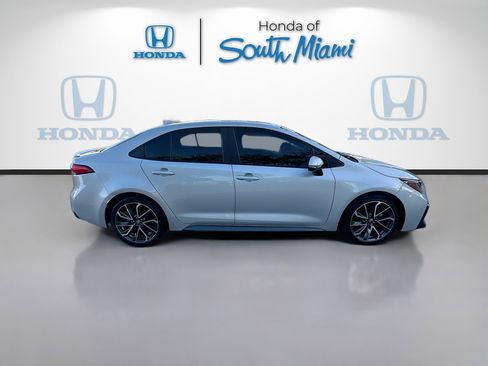 Used 2021 Toyota Corolla SE image 8