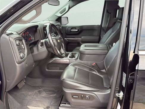 Used 2019 Chevrolet Silverado 1500 LTZ w/ LTZ Texas Edition AWD/4WD image 3