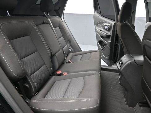 Used 2023 GMC Terrain SLE w/ Driver Convenience Package image 27