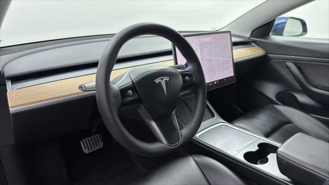 Used 2021 Tesla Model 3 Standard Range Plus RWD image 23
