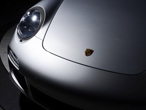 Used 2010 Porsche 911 Carrera S image 11