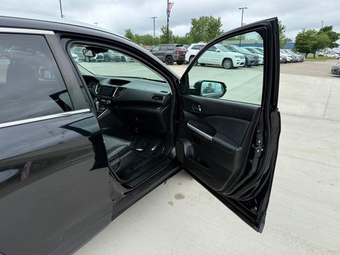 Used 2016 Honda CR-V Touring image 27