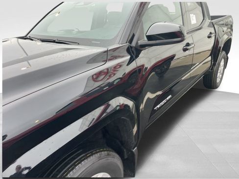 New 2026 Toyota Tacoma SR5 image 3
