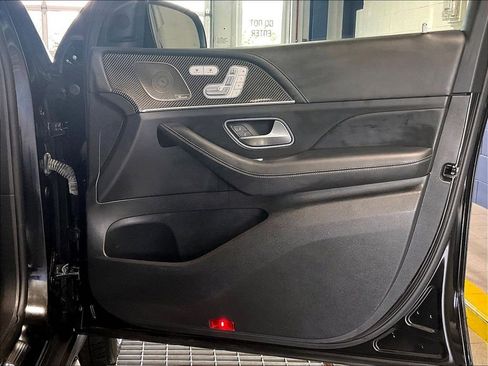Used 2022 Mercedes-Benz GLE 63 AMG S image 12