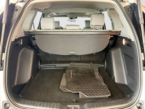 Used 2019 Honda CR-V Touring image 16