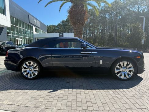 Used 2018 Rolls-Royce Dawn image 5