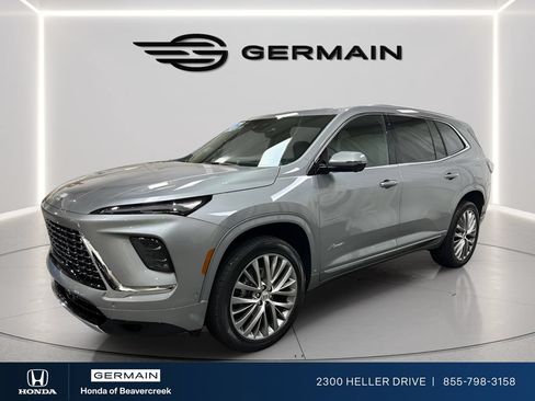 Used 2026 Buick Enclave Avenir w/ Super Cruise Package FWD image 4
