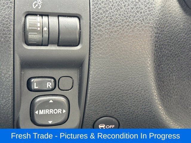 Used 2011 Subaru Forester 2.5X w/ Alloy Wheel Value Pkg AWD/4WD image 17