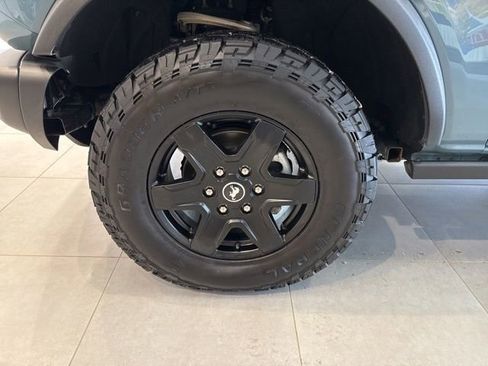 Used 2023 Ford Bronco Black Diamond AWD/4WD image 14