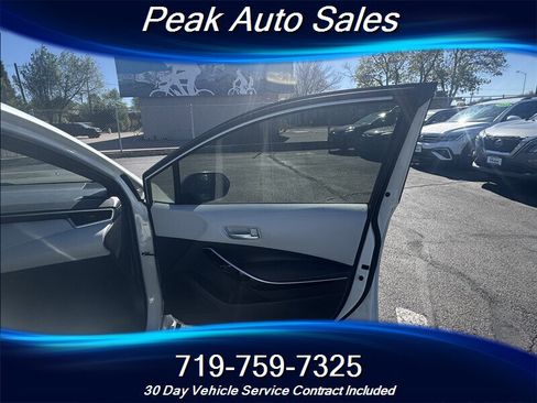 Used 2019 Toyota Corolla XSE image 28