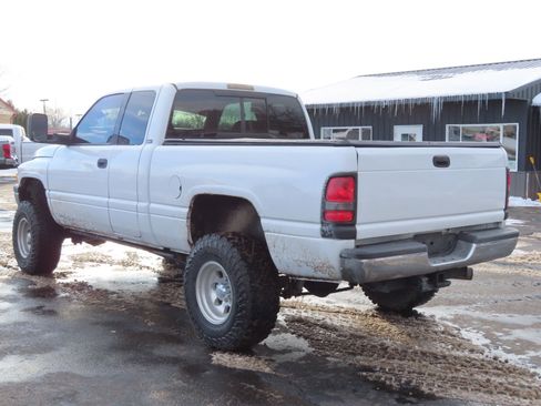 Used 1999 Dodge Ram 2500 Truck 4dr Quad Cab 139 WB HD 4WD image 4