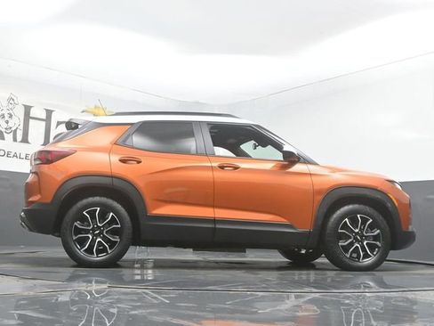 Used 2023 Chevrolet TrailBlazer ACTIV w/ Sun and Liftgate Package image 52