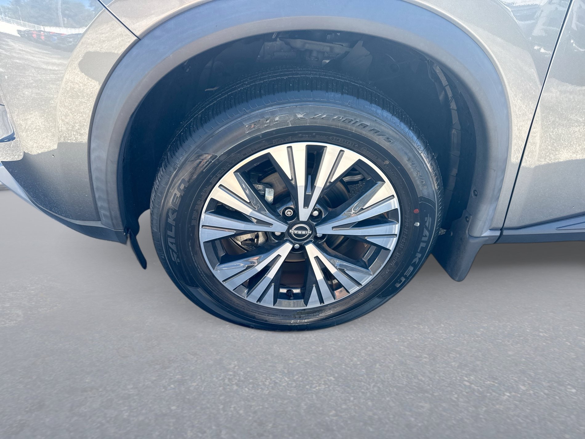 Certified 2023 Nissan Rogue SV FWD image 11
