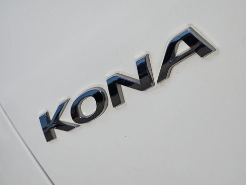 Used 2023 Hyundai Kona SEL w/ Convenience Package FWD image 10